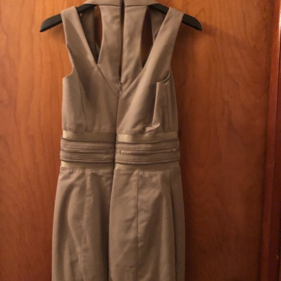 Bebe Dress - Picture 3 of 3